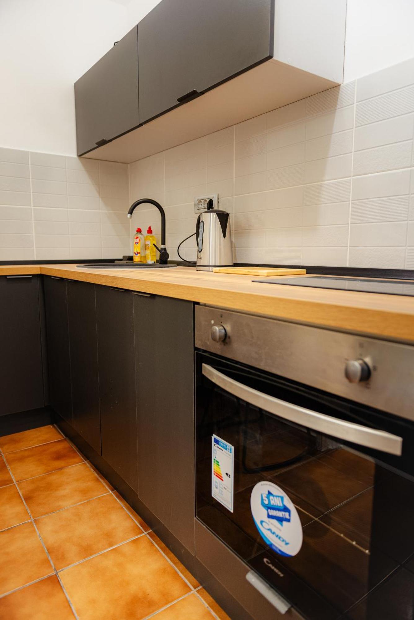 בוקרשט Central Modern Apartment - Victory Square Near Government Building מראה חיצוני תמונה