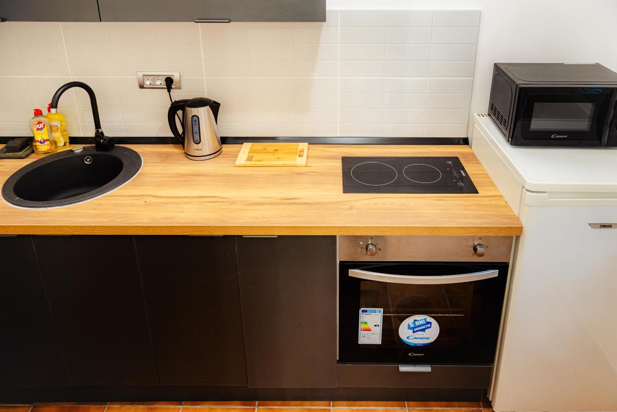 בוקרשט Central Modern Apartment - Victory Square Near Government Building מראה חיצוני תמונה