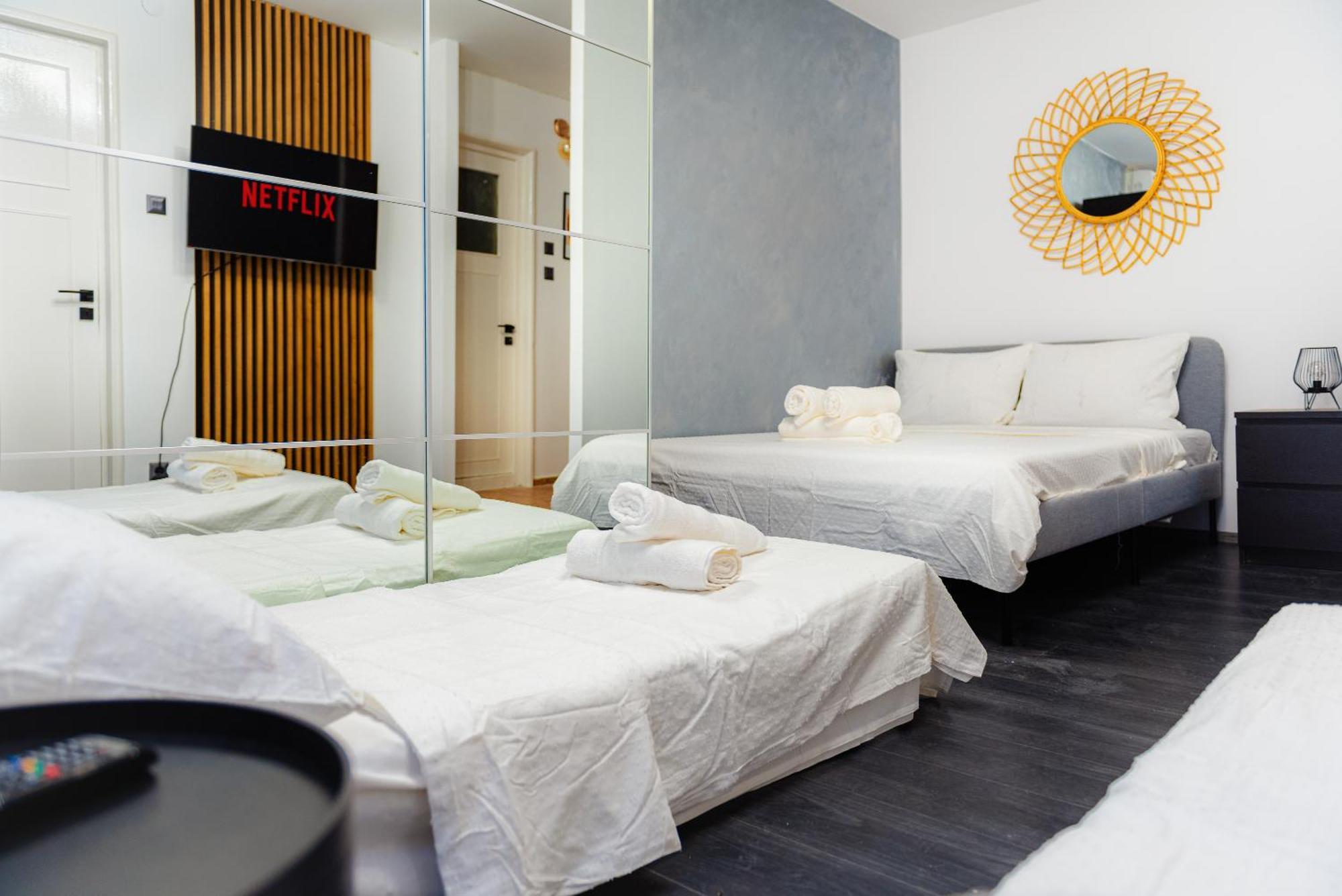 בוקרשט Central Modern Apartment - Victory Square Near Government Building מראה חיצוני תמונה